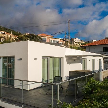 Casa Alan By Rent2U, Lda Villa Arco da Calheta  Bagian luar foto